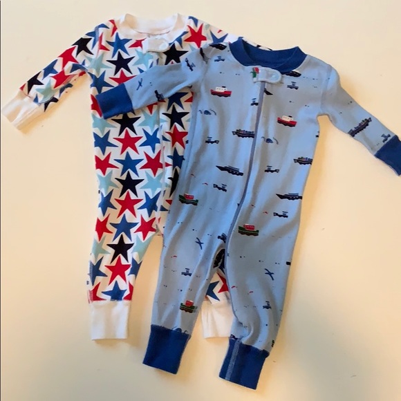 Hanna Andersson Other - 2 pairs of Hanna Andersson pajamas size 60 6-9mons Hanna Andersson Other - 2 pairs of Hanna Andersson pajamas size 60 6-9mons